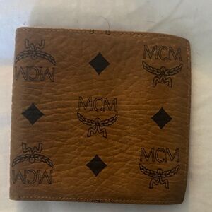 MCM Cognac Logo-Print Leather Card & Key Wallet